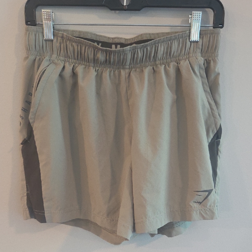 Gymshark Sport 5" Shorts Chalk Green